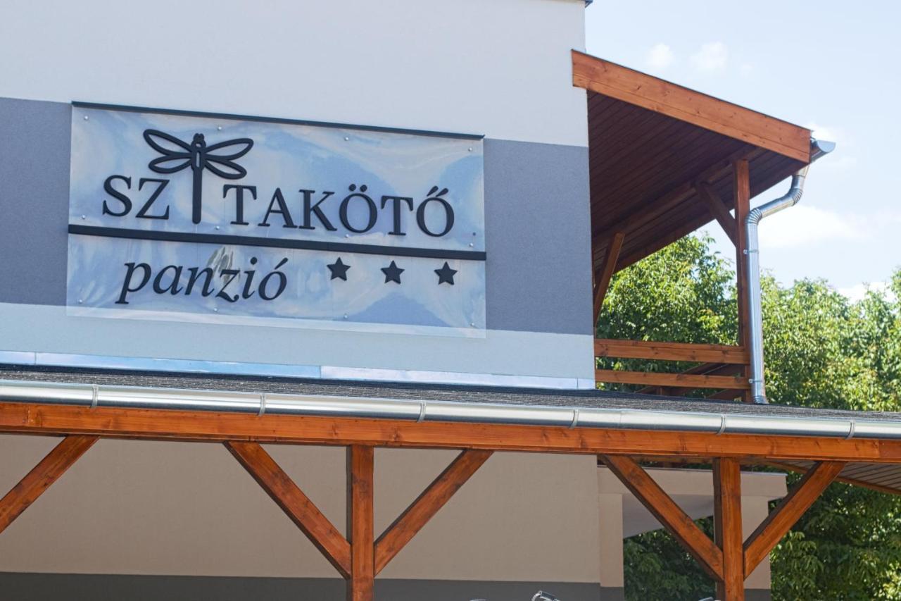 Szitakoeto Panzio Hotell Tiszafüred Eksteriør bilde